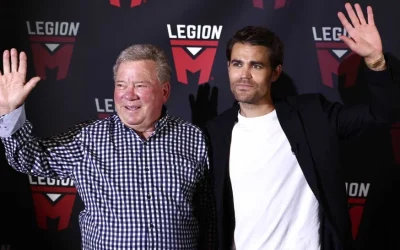 Paul Wesley and William Shatner comic con